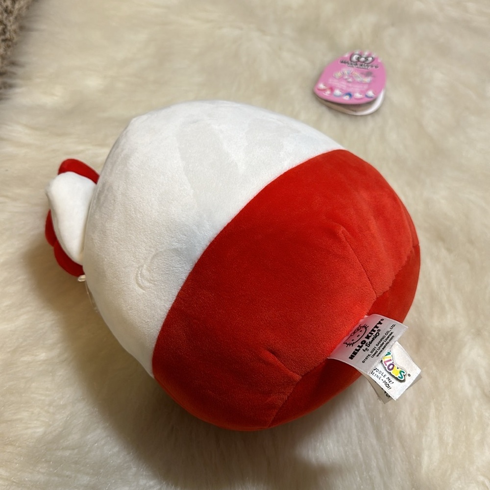 Squishmallow Official Hello Kitty Stuffed Plush Toy Animal. - Picture 4 of 11